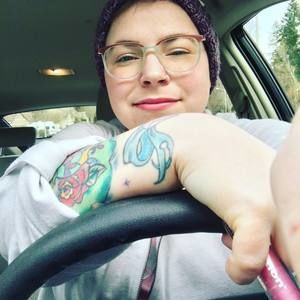Meet your Posher, Hannah leigh